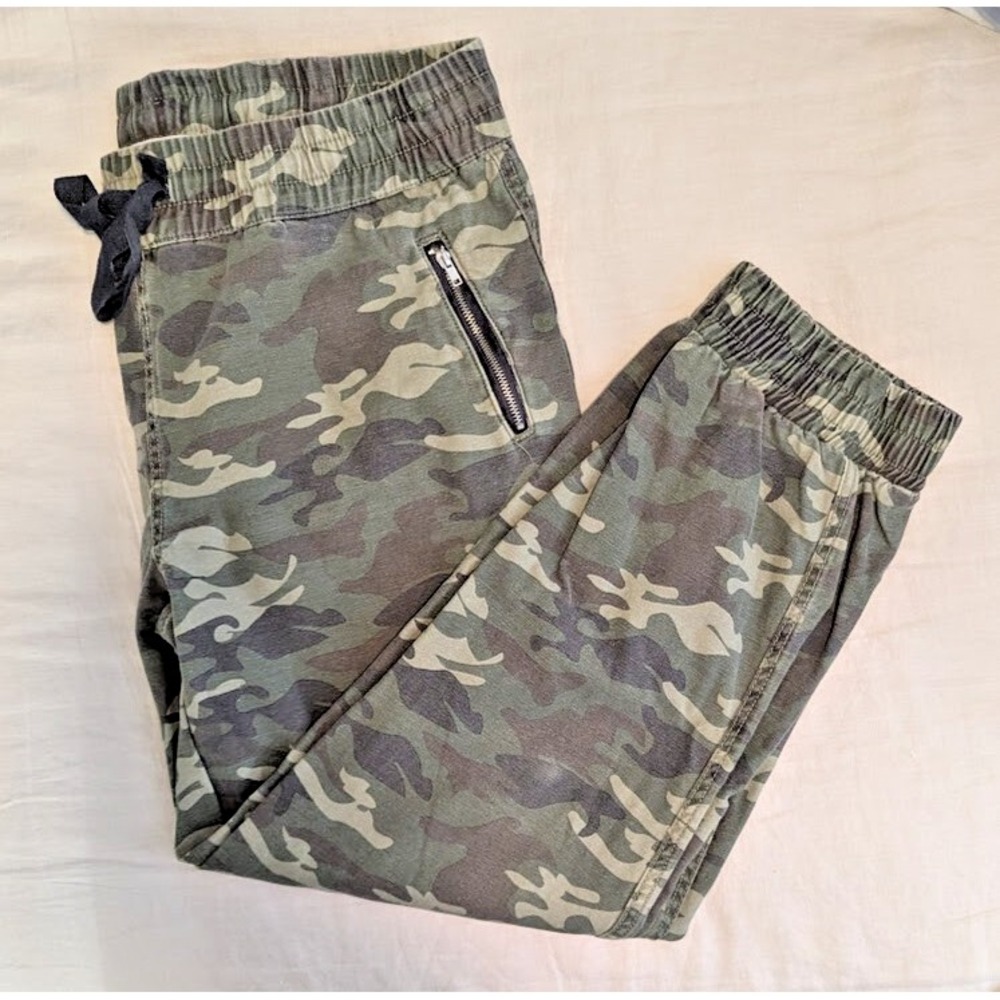 Kiss & Cry Canvas Camo Joggers Women XL Athleisure Hunting Camping Outdoor EUC